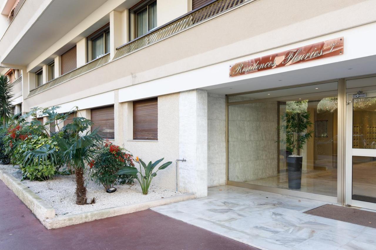 Blue Yourhosthelper Apartment Cannes